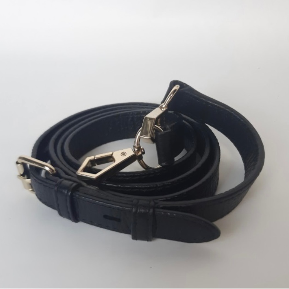 Rebecca Minkoff Black Leather Crossbody Bag in great Preloved condition - Picture 4 of 10